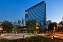 Facade View at the Ramada Singapore at Zhongshan Park Facade View at the Ramada Singapore at Zhongshan Park